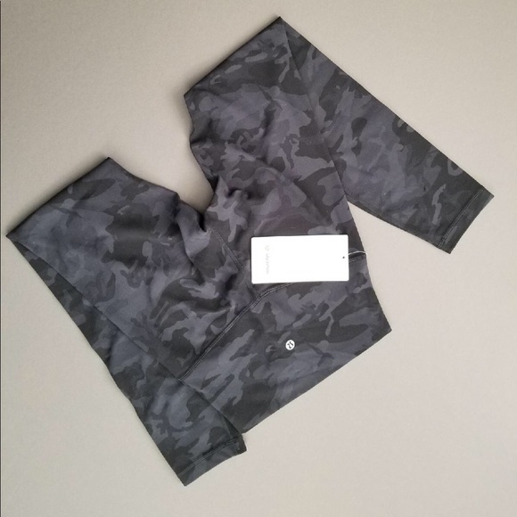 Lululemon Incognito Camo Multi Grey Align NWT - Picture 5 of 8